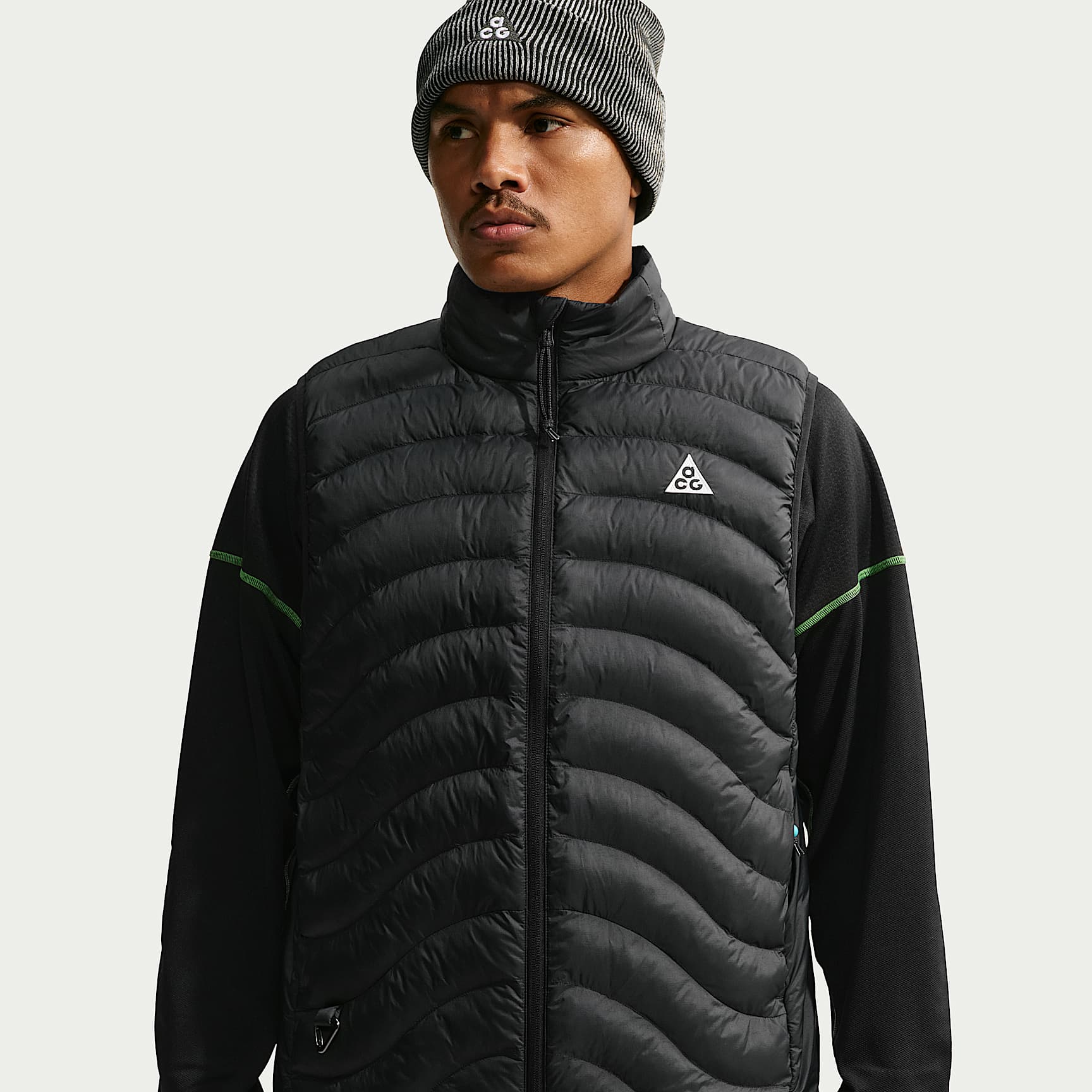 ACG Lava Flow Men's Therma-FIT ADV Gilet. Nike LU
